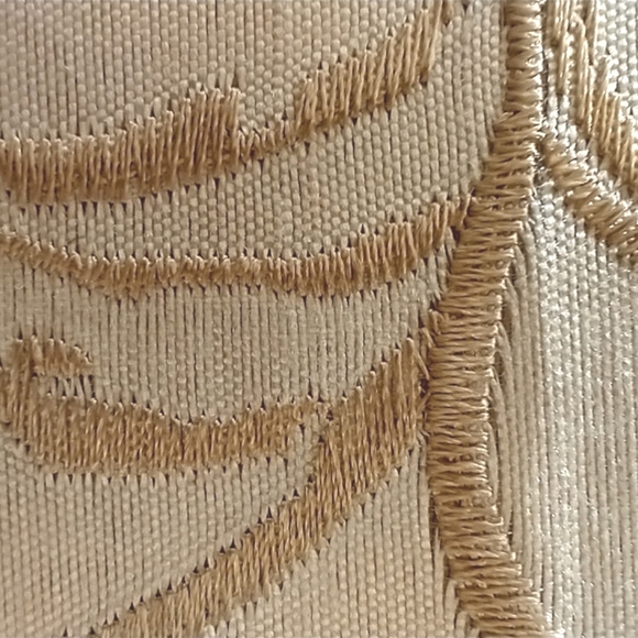 Table Runner NWOT - Picture 7 of 11